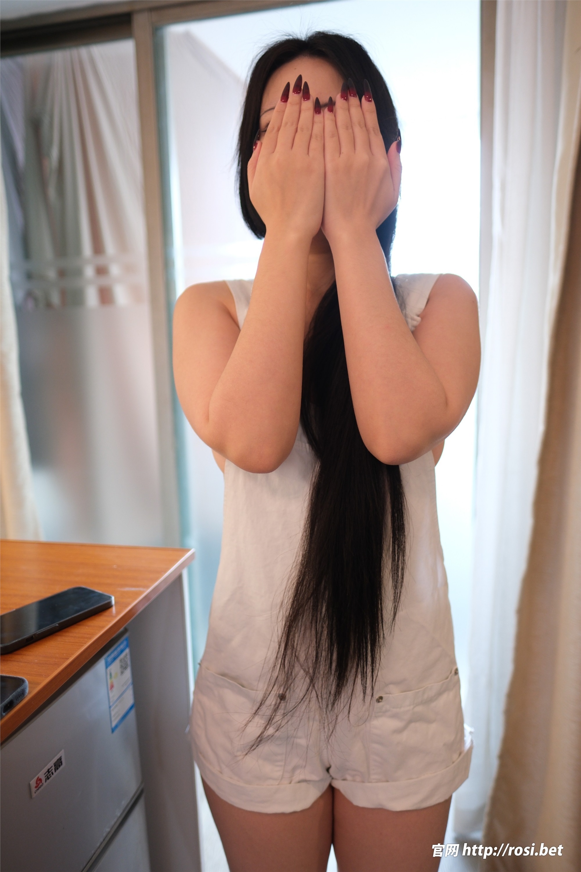 ROSI写真 2024.03.12 NO.4481